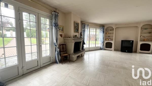 Maison à vendre 7 pièces 216 m² Saint-Galmier
