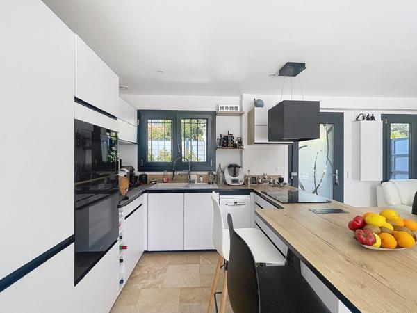 Maison plain pied 3 pièces proche commodités, jardin expo sud