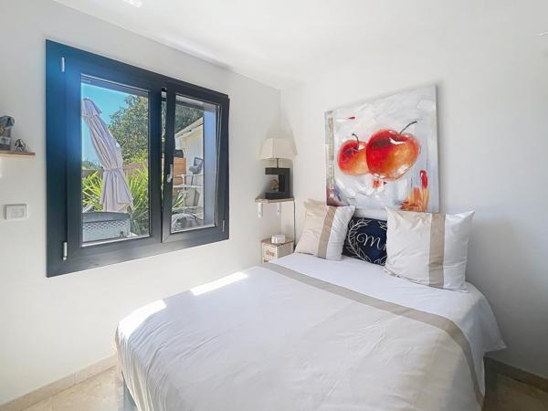 Maison plain pied 3 pièces proche commodités, jardin expo sud