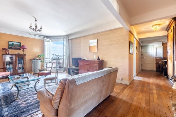 Appartement au 6ème étage avec ascenseur, calme et jolie vue