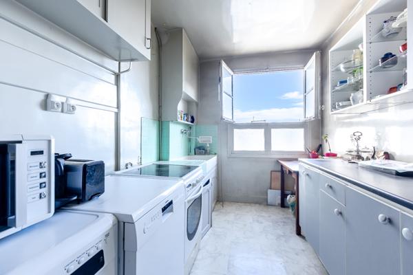 Appartement au 6ème étage avec ascenseur, calme et jolie vue
