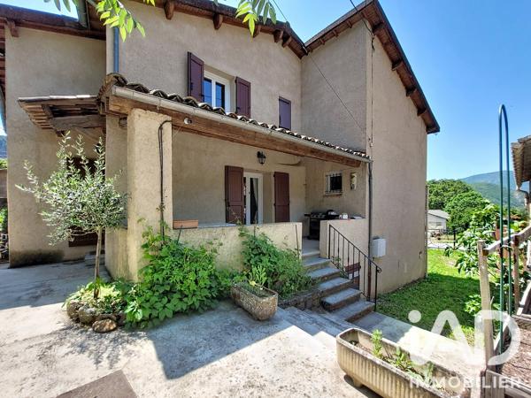 Maison à vendre 9 pièces 285 m² Marcoux