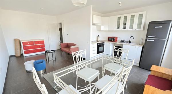 Dpt Essonne (91), à vendre BALLAINVILLIERS appartement T2 avec Balcon