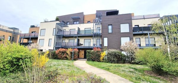 Dpt Essonne (91), à vendre BALLAINVILLIERS appartement T2 avec Balcon