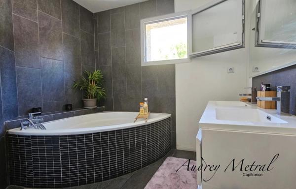 Maison d'env.157m2 habitable avec jardin et piscine à vendre à Serrières-en-Chautagne (73)