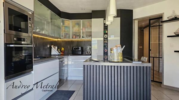 Maison d'env.157m2 habitable avec jardin et piscine à vendre à Serrières-en-Chautagne (73)