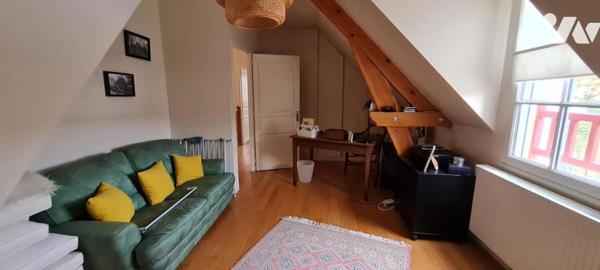 Vieux moulin, Maison de 2009 avec piscine sur une parcelle de 870m2