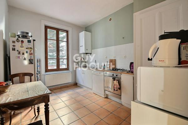 A VENDRE - Appartement T4 de caractère, 98 m² lumineux, Villette Part-Dieu - Lyon 3ème (69003)