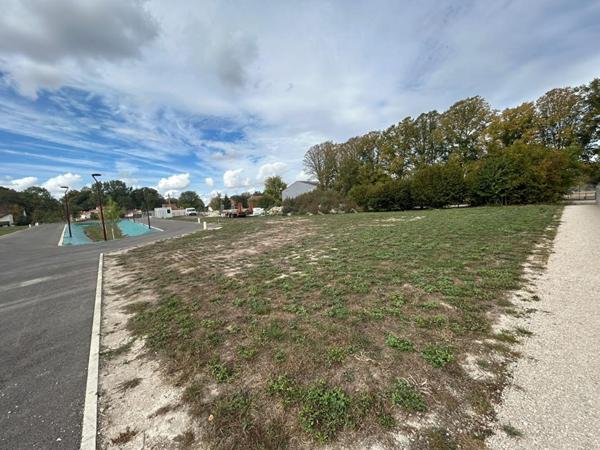 Terrain 823 m² "Jardin des nains" LOT1