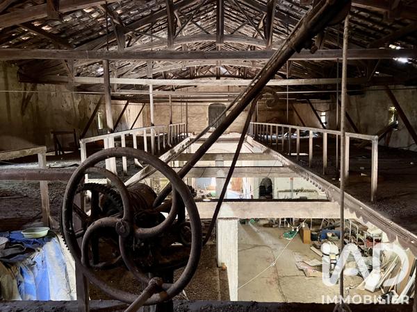 Maison à vendre 1 pièce 400 m² Sallèles-d'Aude