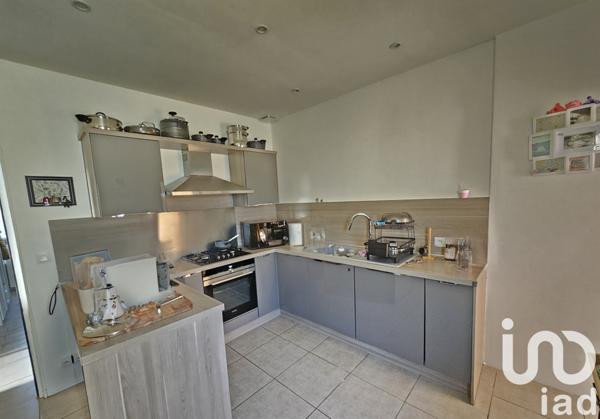 Maison traditionnelle 9 pièces de 243 m² à Creysse (24100)