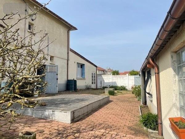 Maison à vendre à Charmes dans l'Aisne (02800), ref : 1065