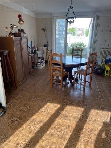 Maison à vendre à Charmes dans l'Aisne (02800), ref : 1065