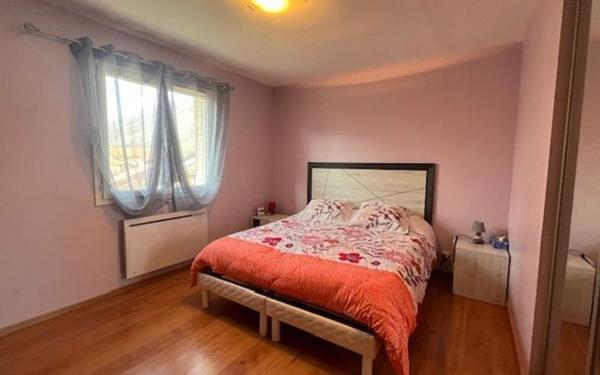 Maison à vendre    5 pièces • 127 m2 Saint-Étienne-de-Crossey