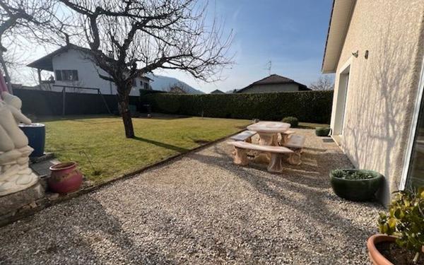 Maison à vendre    5 pièces • 127 m2 Saint-Étienne-de-Crossey