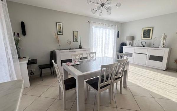 Maison à vendre    5 pièces • 127 m2 Saint-Étienne-de-Crossey