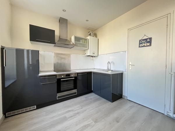 Appartement à vendre |                                       Brest |                                        2 pièces  |  47 m²