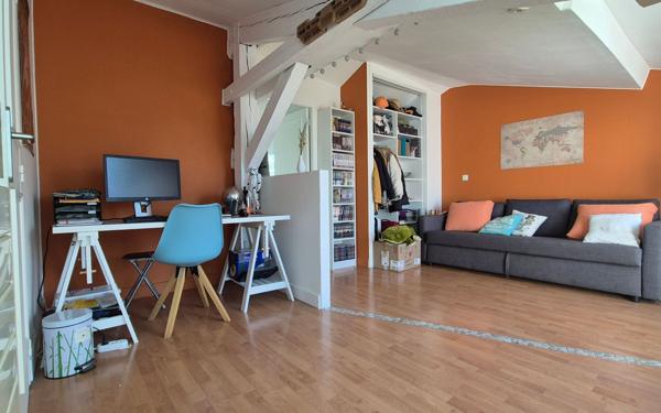 Appartement à vendre    3 pièces • 101,50 m2 Saint-Étienne