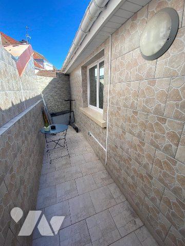 CALAIS PONT DU LEU MAISON DE VILLE 2 CHAMBRES COUR