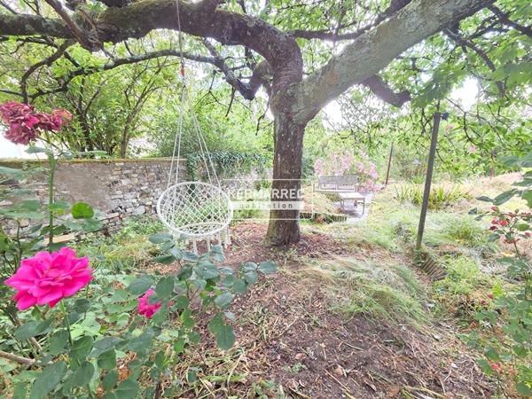 Maison 9 pièces – 198 m² environ à Trignac (ref : 79375M)