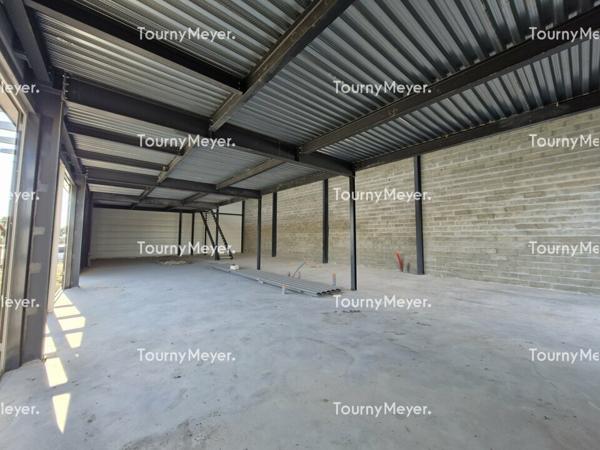 A VENDRE - LOCAL D'ACTIVITES - MERIGNAC