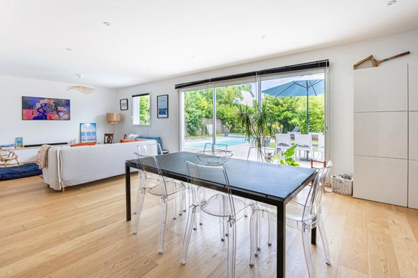 Maison Saint Herblain Saint Dominique, 9 pièces 192 m2, piscine, jardin, double garage.