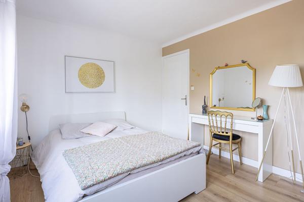 Maison Saint Herblain Saint Dominique, 9 pièces 192 m2, piscine, jardin, double garage.