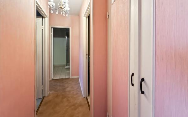 Appartement à vendre    3 pièces • 59,39 m2 Orléans