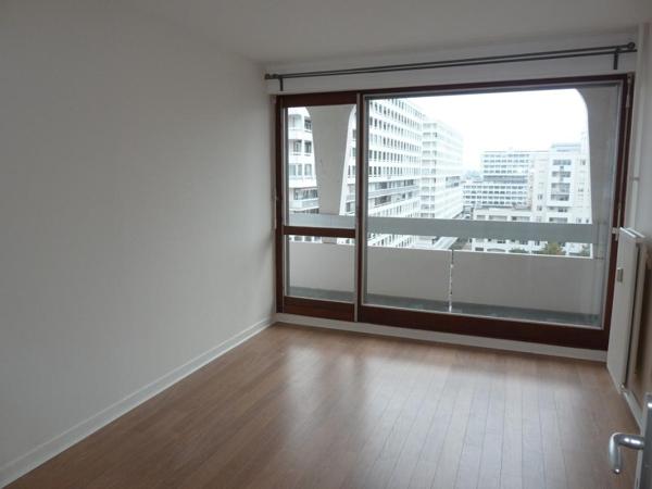Appartement T5 à louer - 97 m² (réf : 520840)