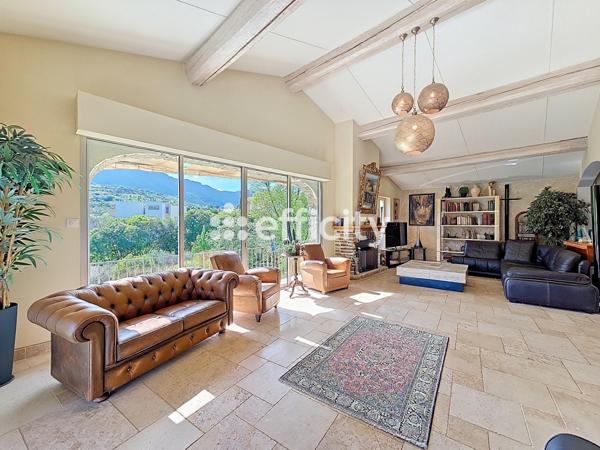 Maison 5 pièces - 198 m² Bien prestige