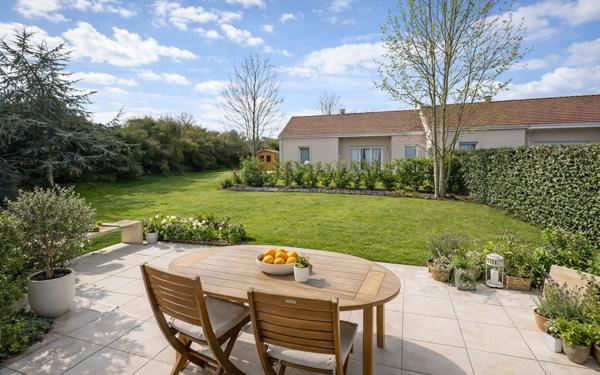 Maison à vendre    3 pièces • 77,70 m2 Rambouillet