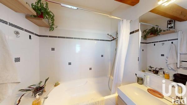 Maison 3 pièces de 64 m² à La Rochelle (17000)