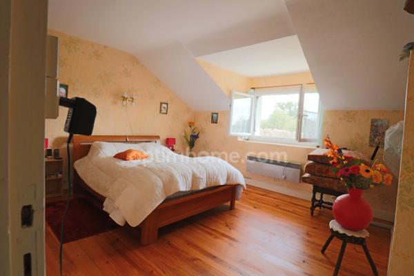 Maison - 4 pièces - 94 m² - Saint Léger Magnazeix (87190)