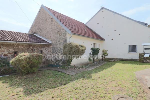 Maison - 4 pièces - 94 m² - Saint Léger Magnazeix (87190)
