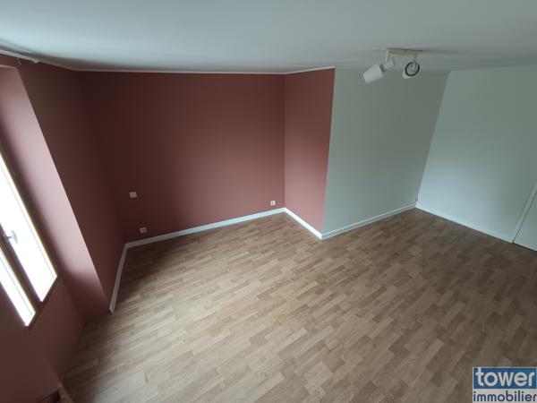 Maison 6 pièce(s) 5 chambre(s) 180 m²