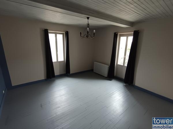 Maison 6 pièce(s) 5 chambre(s) 180 m²