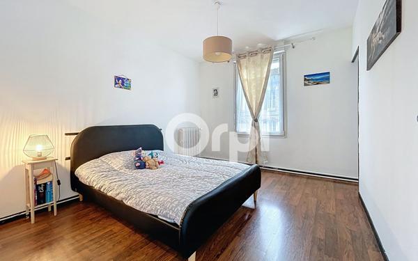 Maison à vendre    5 pièces • 116 m2 Saint-Maximin