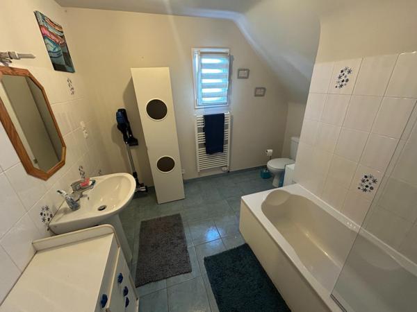 Maison à PLOUAY, 56240 - 7 pièces 125m²