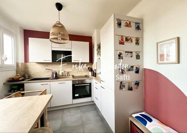 Bel appartement T4 rénové avec cave et grenier