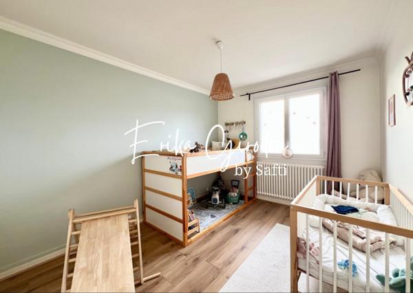 Bel appartement T4 rénové avec cave et grenier