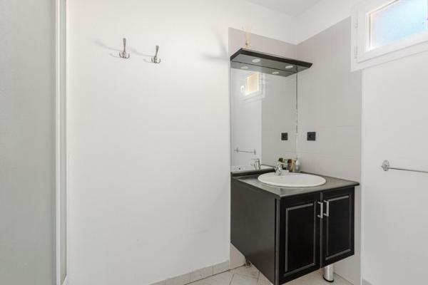 Appartement 4 pièces 82 m2 avec jardin + garage