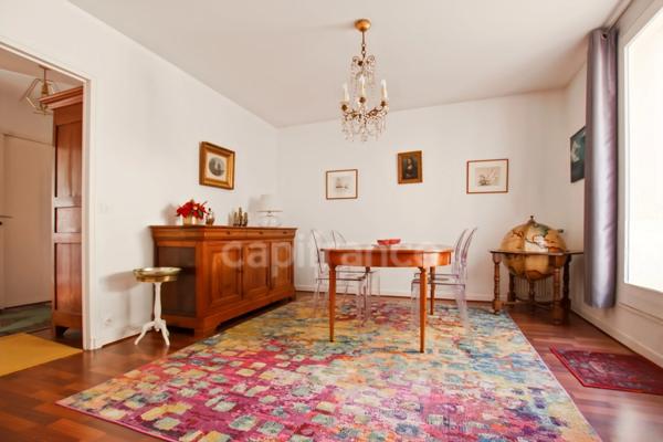 Bel appartement de 5 pièces avec 2 terrasses, vue dégagée et parking souterrain- Centre d'Orsay (91)