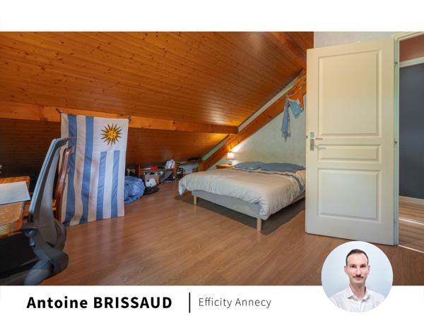 Maison
         6 pièces
        - 177 m² 899 000 € *