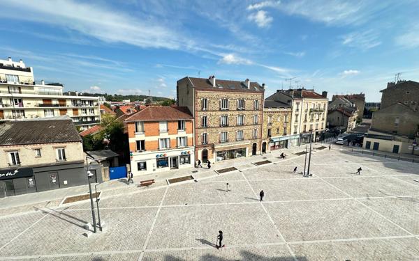 Appartement à vendre    4 pièces • 79,31 m2 Villemomble