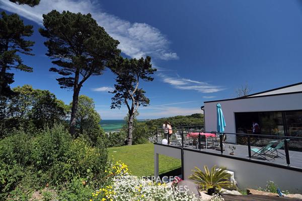 Villa d’architecte vue mer et chambres d’hôtes à haute rentabilité