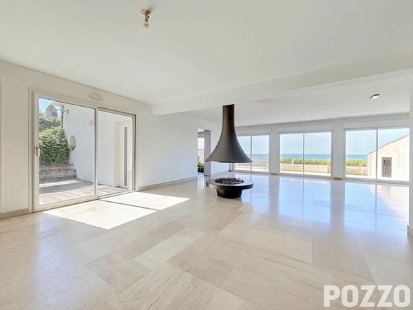 Maison Saint Martin De Brehal 6 pièces 160 m2 SAINT MARTIN DE BREHAL