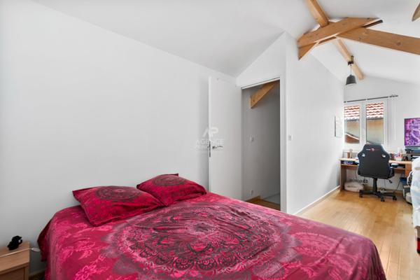Maison Saint Germain En Laye 4 pièces 112.81 m2 699 000 € **  - Référence  18465
