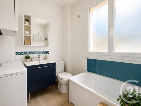 Appartement F2 à vendre  2 pièces - 33,50 m 2   VERNON  - 27