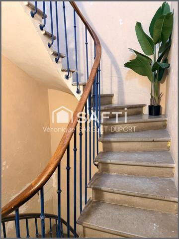 Studio rénové et meublé avec balcon – Cœur de Narbonne