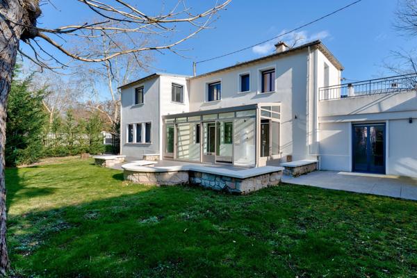 Maison Le Vésinet - PELOUSES